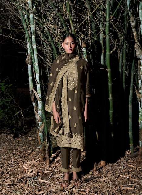 SEHER BY FOUR BUTTONS DESIGNER RUSSIAN LAKHNAWI JACQUARD KURTI WITH PANT AND DUPATTA ARE AVAILABLE AT WHOLESALE PRICE