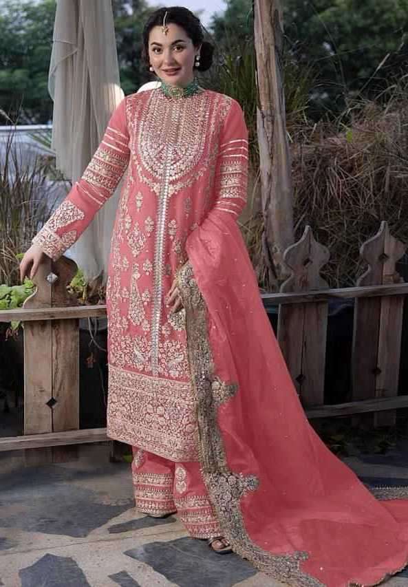 MAHNUR VOL-39 SERIES 39001 TO 39002 BY MAHNUR FASHION DESIGNER WITH WORK GEORGETTE PAKISTANI STYLE SUITS ARE AVAILABLE AT WHOLESALE PRICE