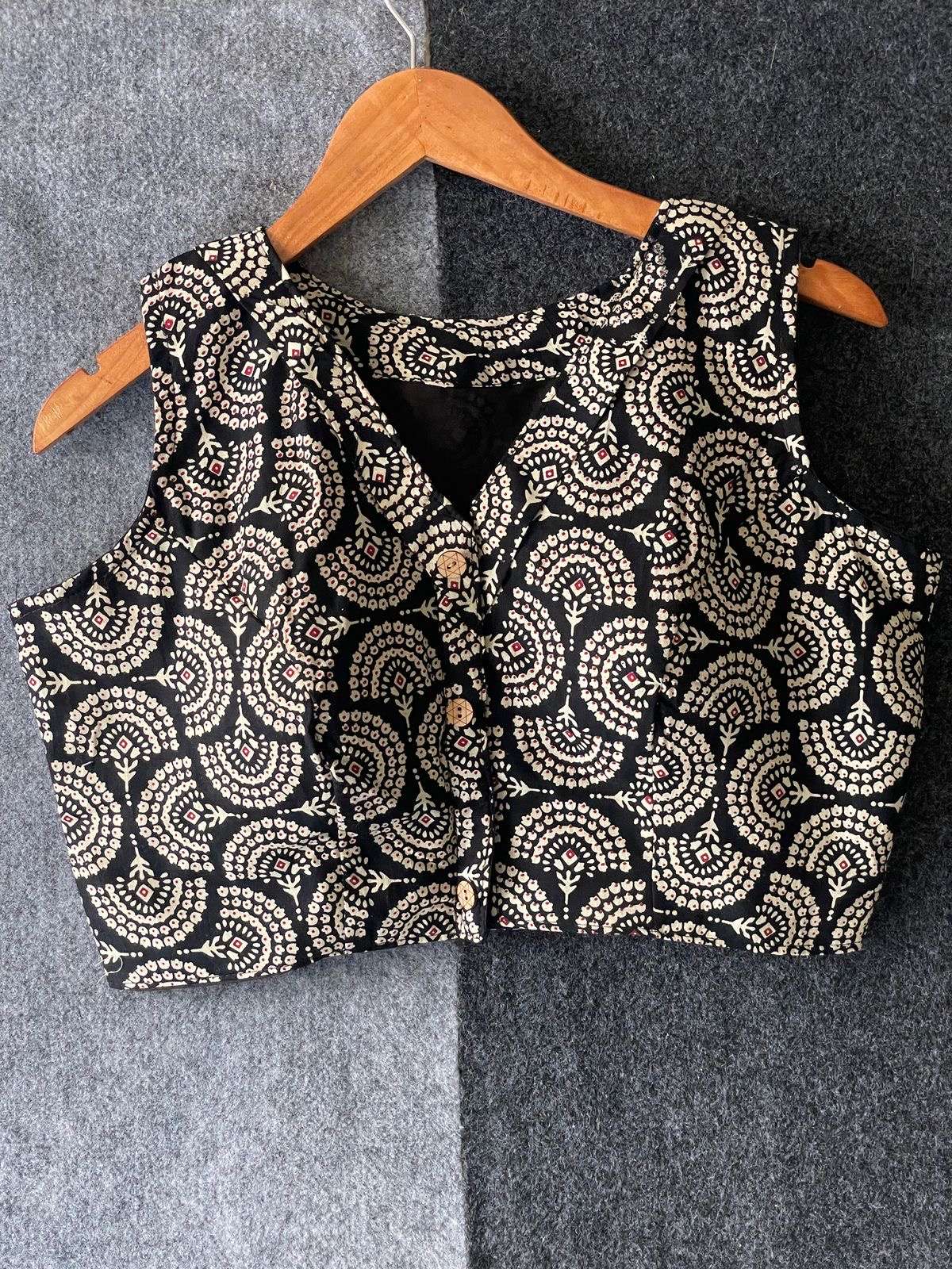 READYMADE BLOUSE SERIES 195 DESIGNER AJRAK COTTON READYMADE BLOUSES ARE AVAILABLE AT WHOLESALE PRICE