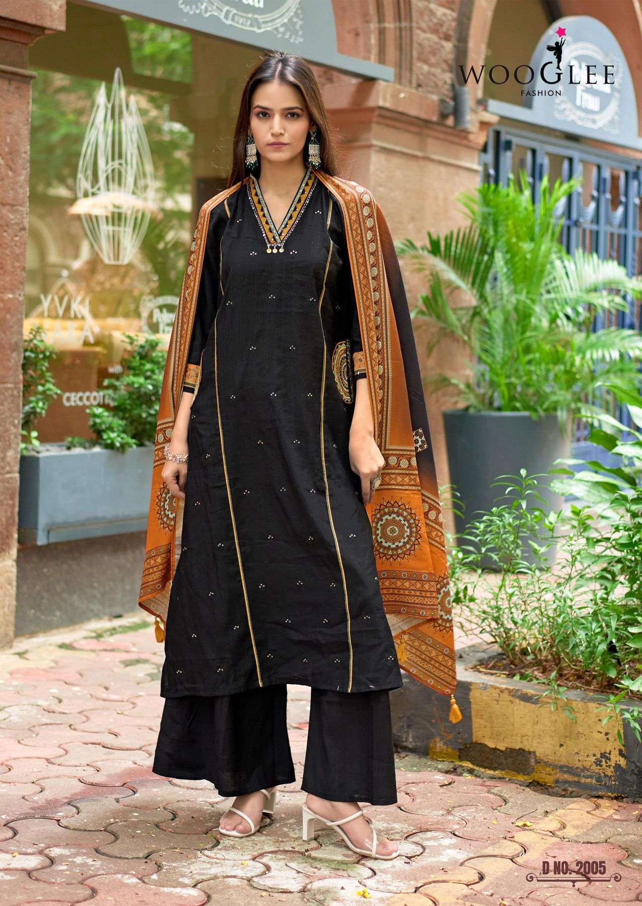 CHITRANGNA SERIES 2001 TO 2006 BY WOOGLEE DESIGNER THREAD AND HAND WORK VISCOSE TOP WITH BOTTOM AND DUPATTA ARE AVAILABLE AT WHOLESALE PRICE