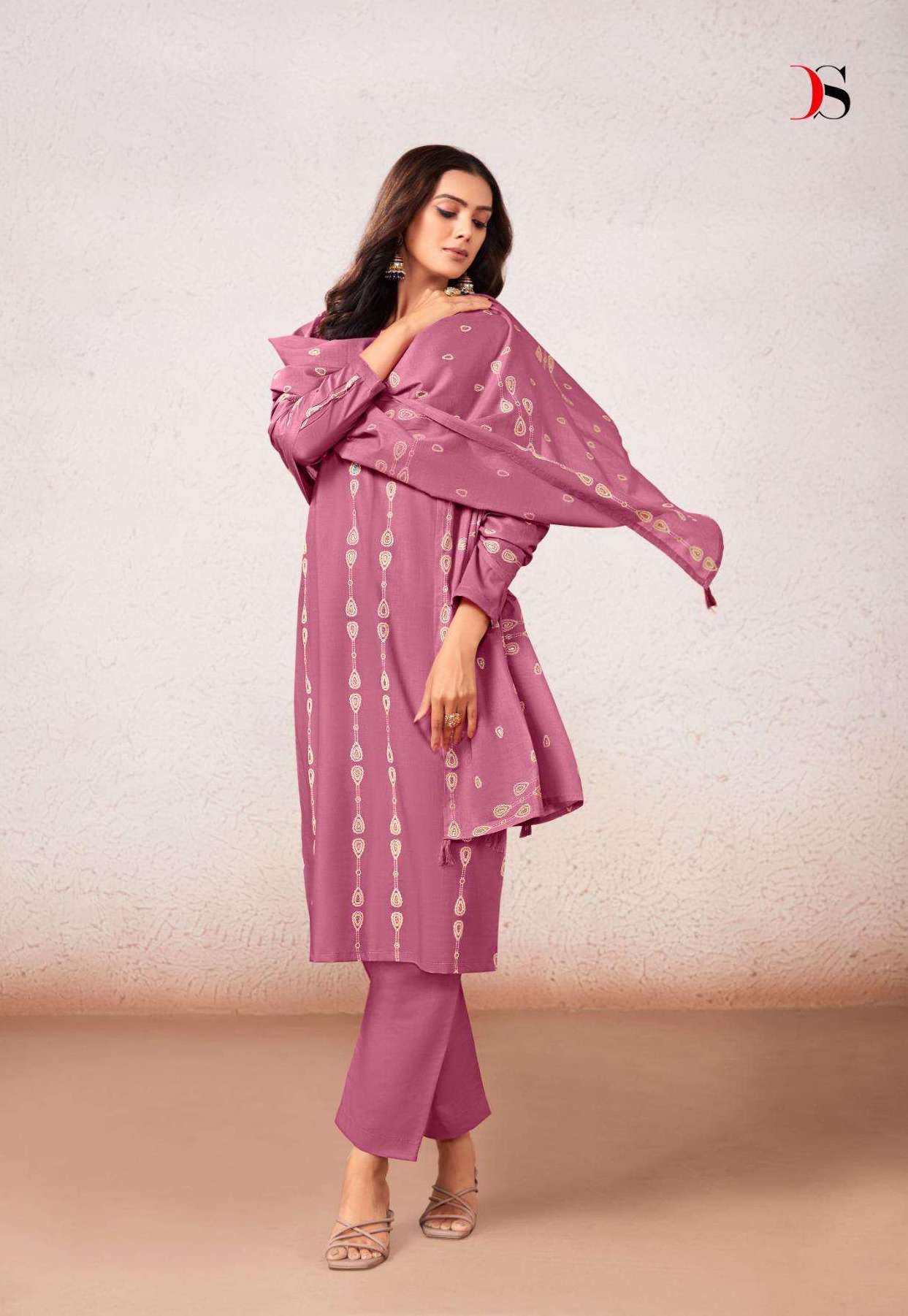 KASTI SERIES 40001 TO 40006 BY DEEPSY DESIGNER HAND EMBROIDERY WORK COTTON SUITS ARE AVAILABLE AT WHOLESALE PRICE