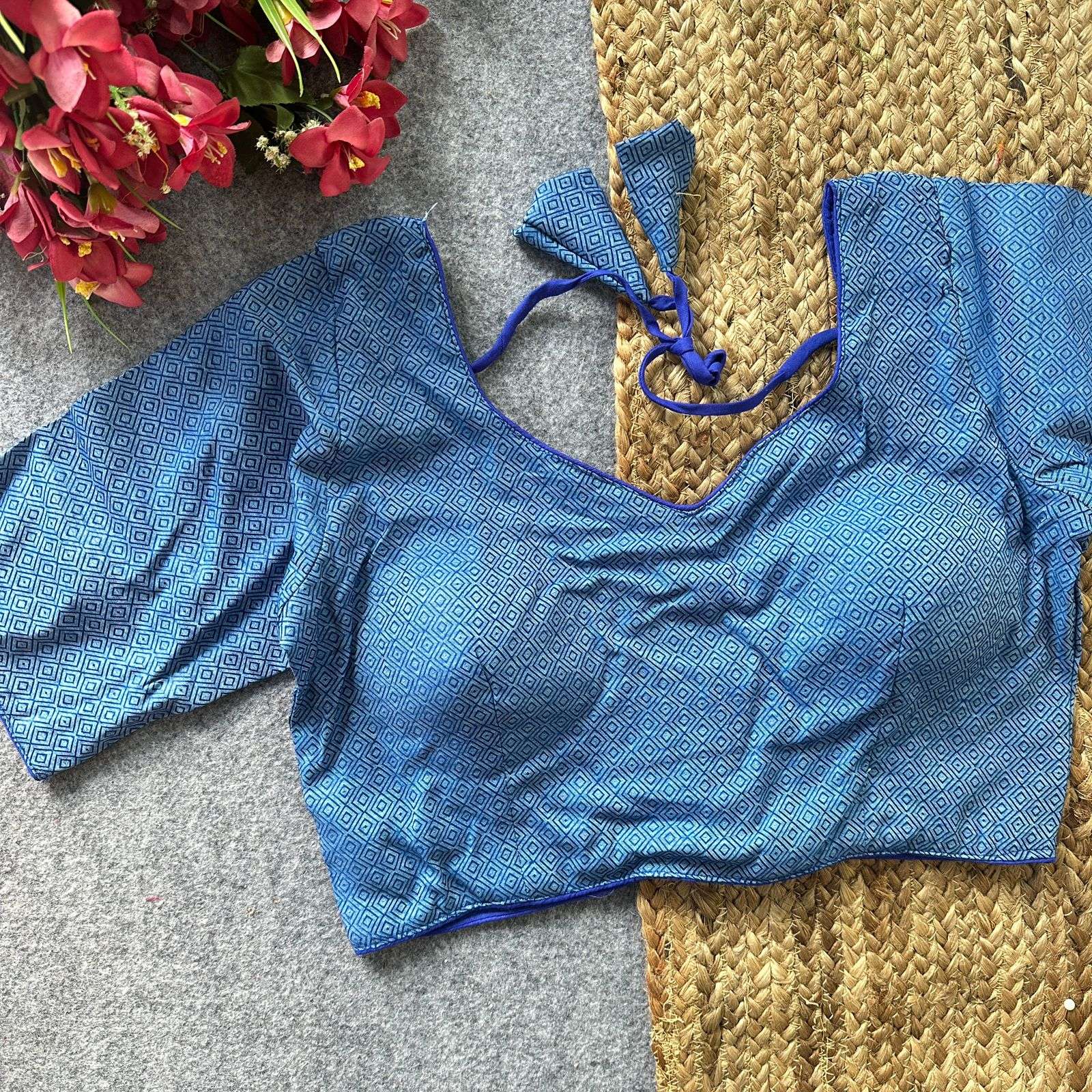 READYMADE BLOUSE SERIES 418 DESIGNER ZARI WORK COTTON SILK READYMADE BLOUSES ARE AVAILABLE AT WHOLESALE PRICE