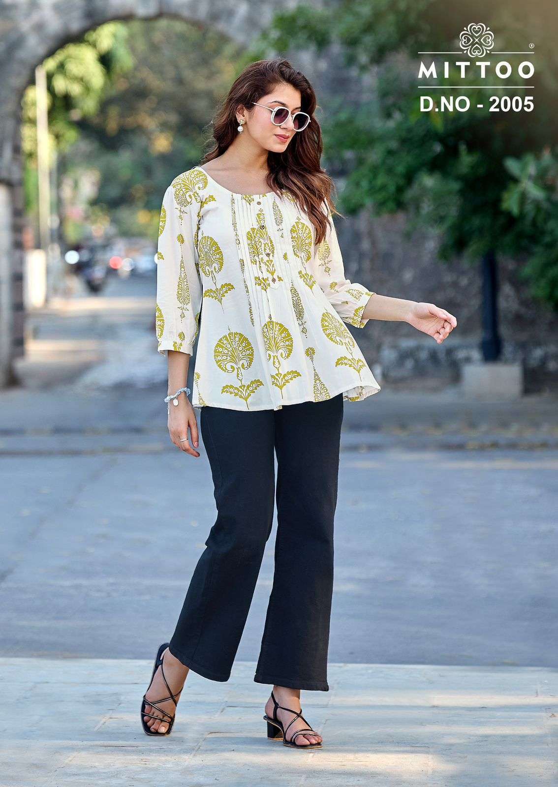 CRISPY SERIES 2001 TO 2006 BY MITTO DESIGNER PRINTED RAYON SHORT TOPS ARE AVAILABLE AT WHOLESALE PRICE
