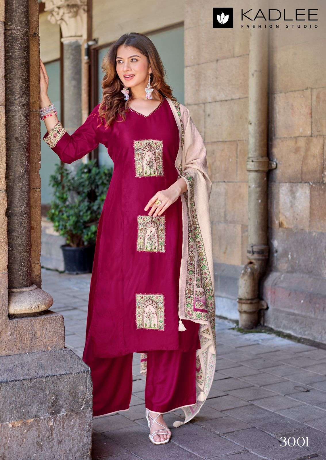 ROYAL QUEEN SERIES 3001 TO 3004 BY KADLEE DESIGNER HAND WORK GAJI SILK TOP WITH BOTTOM AND DUPATTA ARE AVAILABLE AT WHOLESALE PRICE