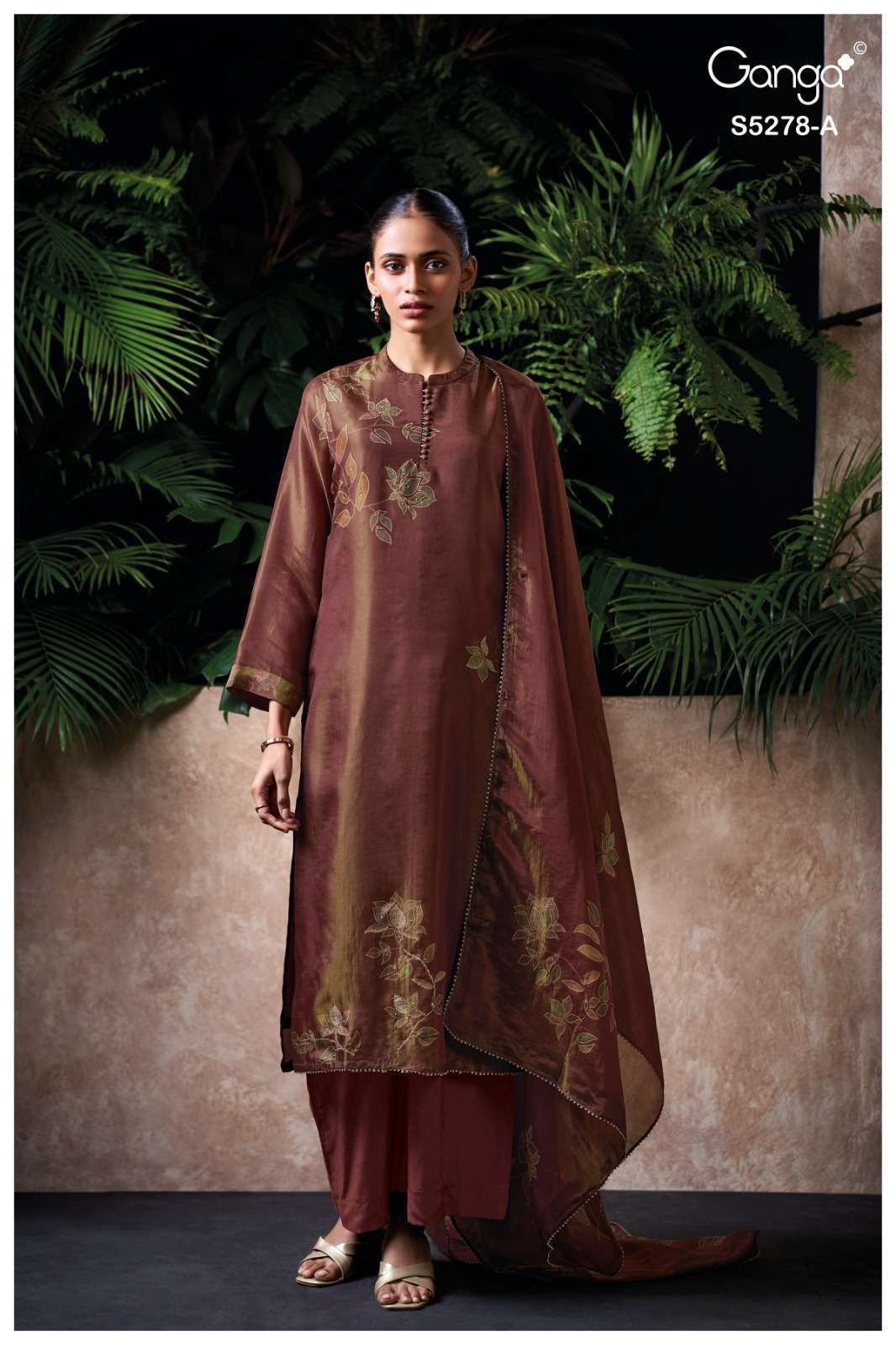 NUHIRA SERIES 5278 BY GANGA DESIGNER PRIN TED WITH HAND WORK AND HAND EMBROIDERY WORK BEMBERG SILK SUITS ARE AVAILABLE AT WHOLESALE PRICE
